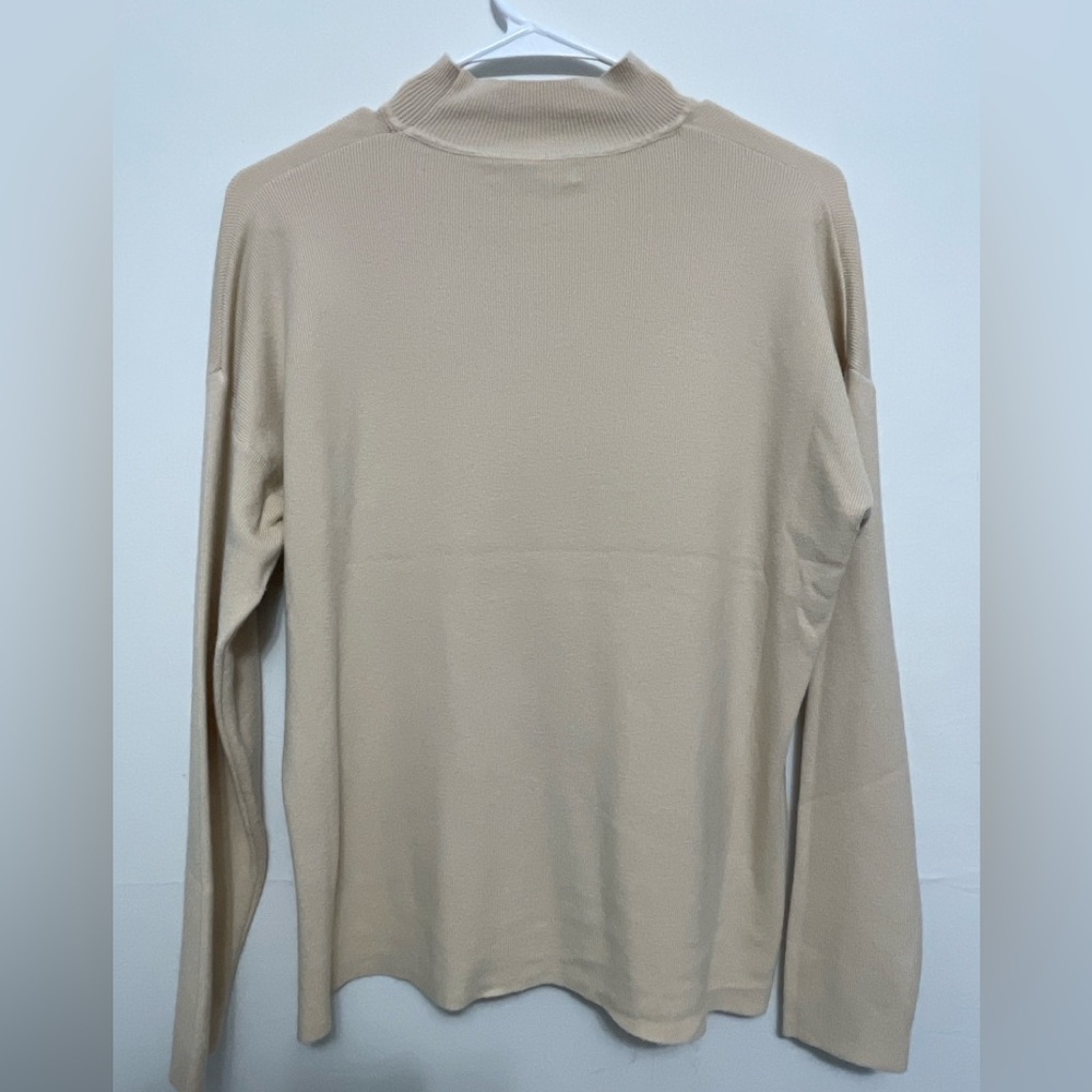 Algo Bonito Beige Mock Neck Sweater | Minimalist Style | Size S(A190)✨